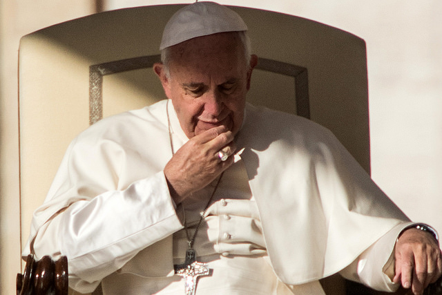 Papst erinnert an Christenverfolgungen weltweit / Catholic Church of England and Wales/ Manzur Papst: 'Kirche will den leidenden Mitchristen nahe sein, 'mit unserer Zuneigung, unserem Gebet und auch unserem Weinen'.